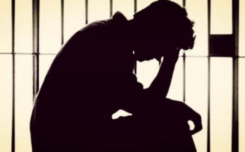 大学生抑郁症的原因有哪些